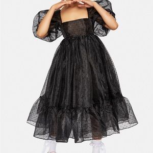 Selkie puff dress (longer length) Medium Black French Dot